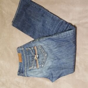 Lucky Brand jeans lola boot cut. Distressed. Size 8/29